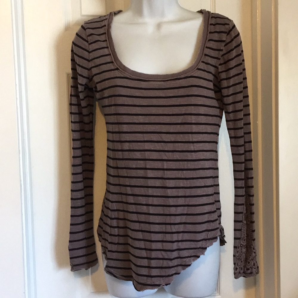 Free People shirt size small S arm detail top